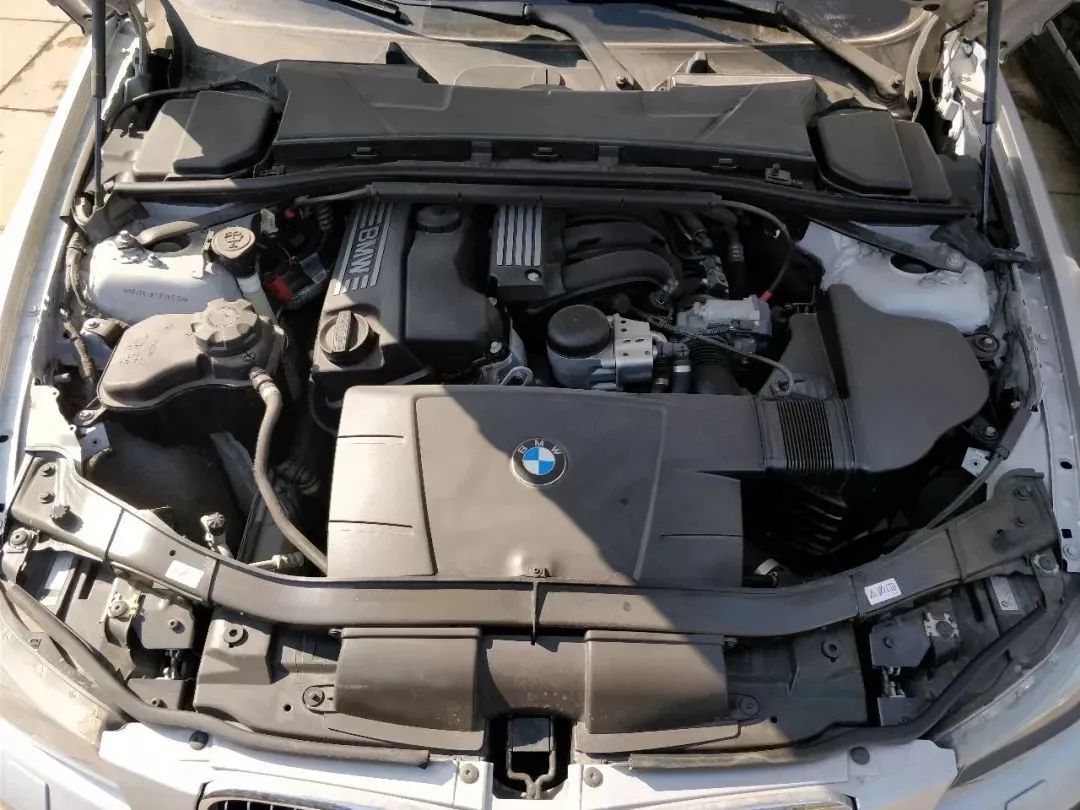 购买二手车过户的流程,购买二手车注意事项与流程摩托车