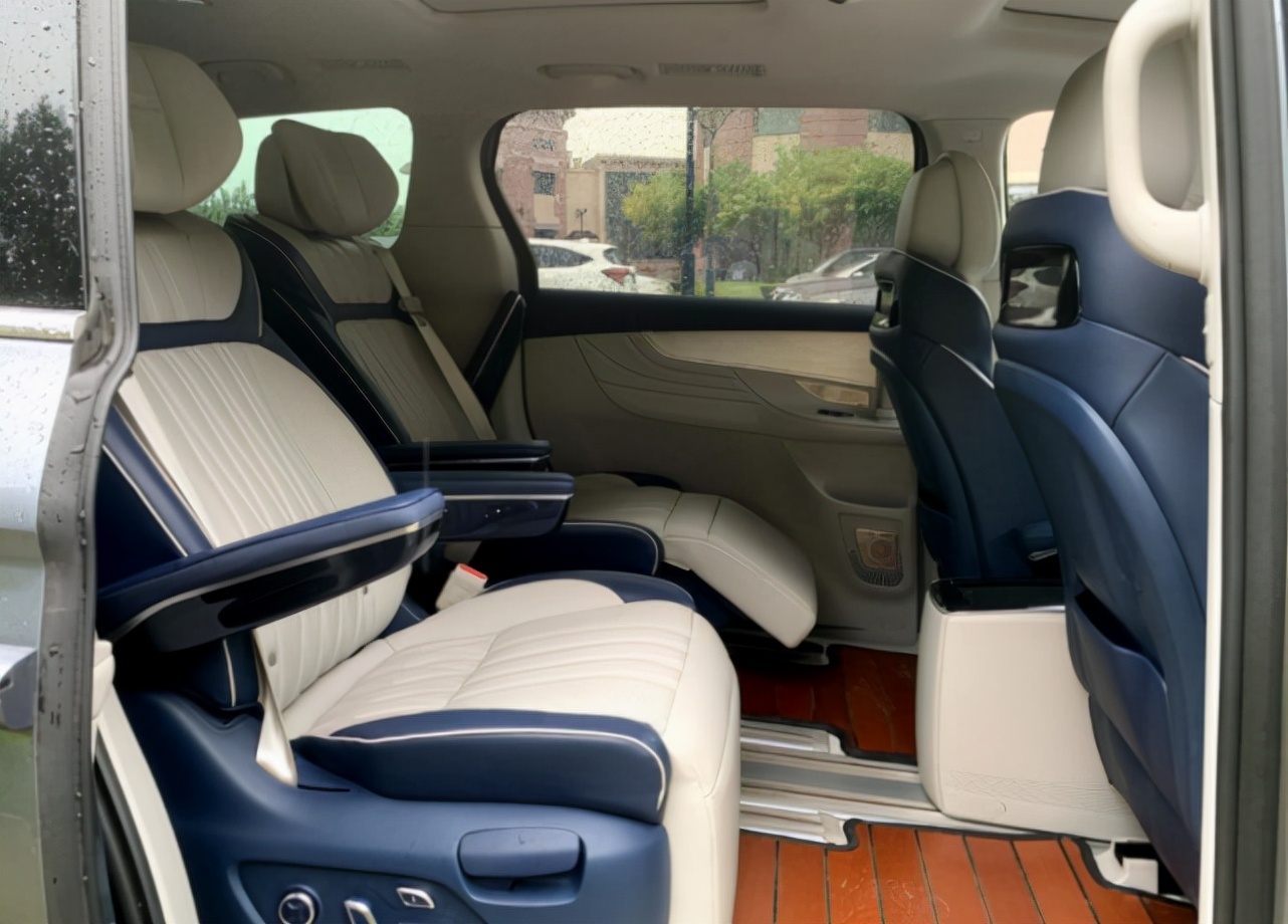 2022荣威imax8油耗,2022款荣威imax8油耗