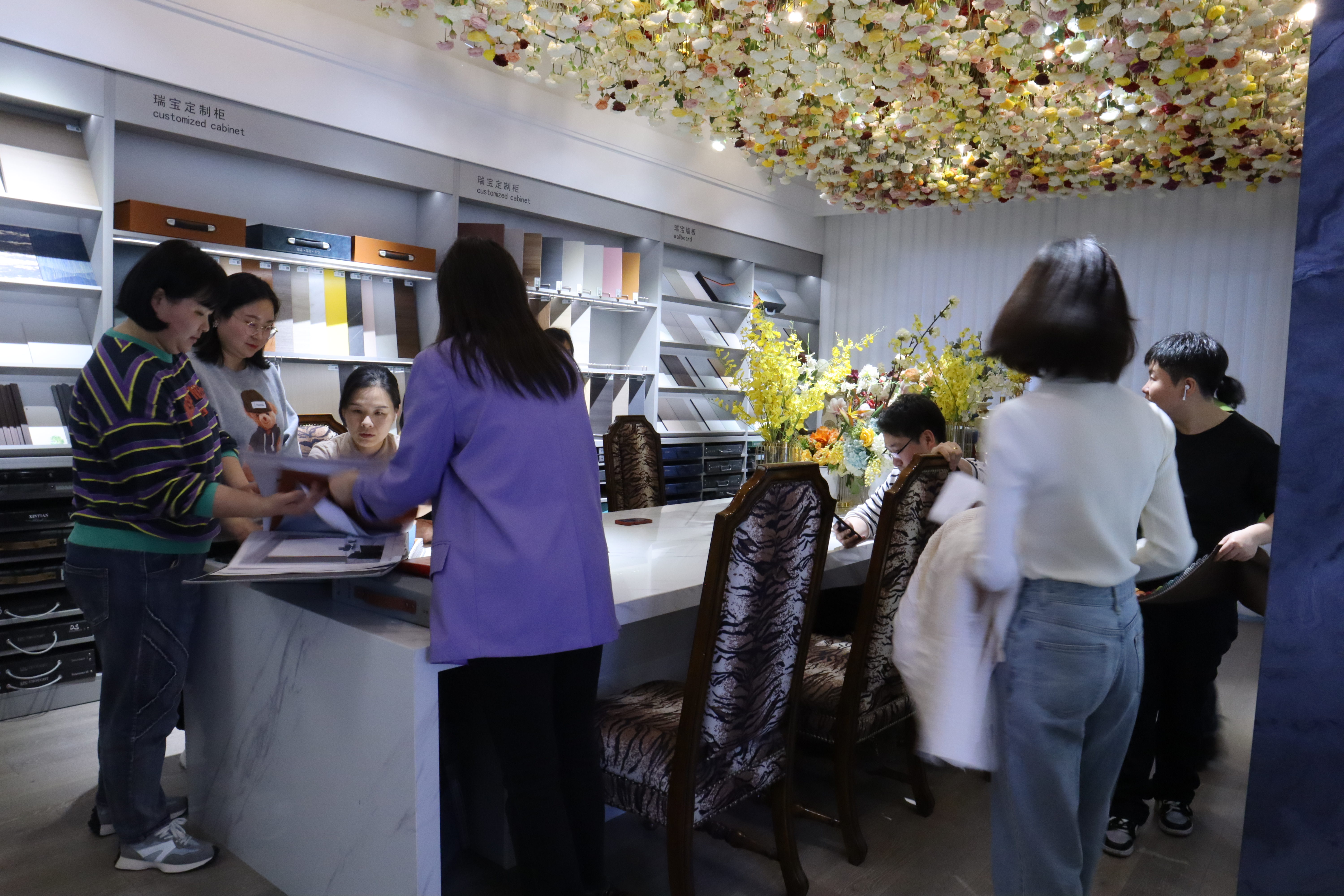 新房装修丨从岳阳到万家丽买建材家具是种什么体验？