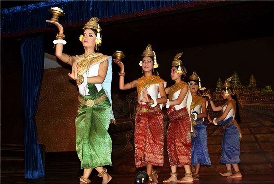 印度舞蹈的起源,印度古典舞大约发源于哪个世纪