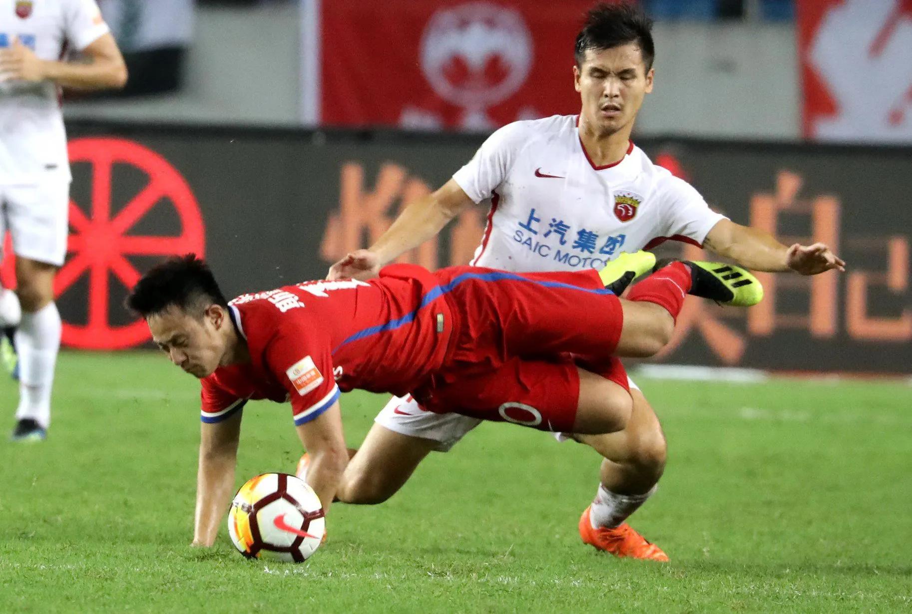 重庆足球保级了球队的未来在何方,重庆保级成都冲超