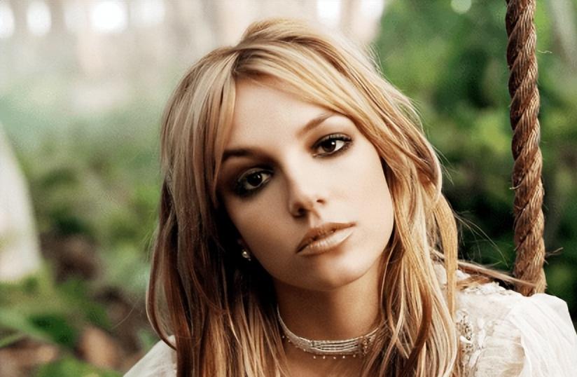 5月只过去9天,曝出9个瓜,离世、恋情、复合、破产,个个是大瓜