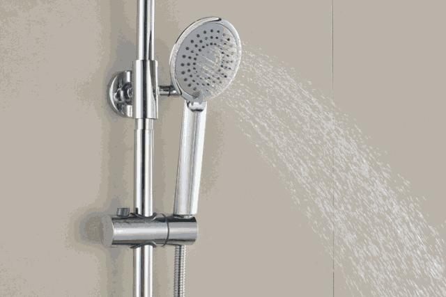 花洒漏水换阀芯还漏水怎么修,花洒与花洒接头处漏水