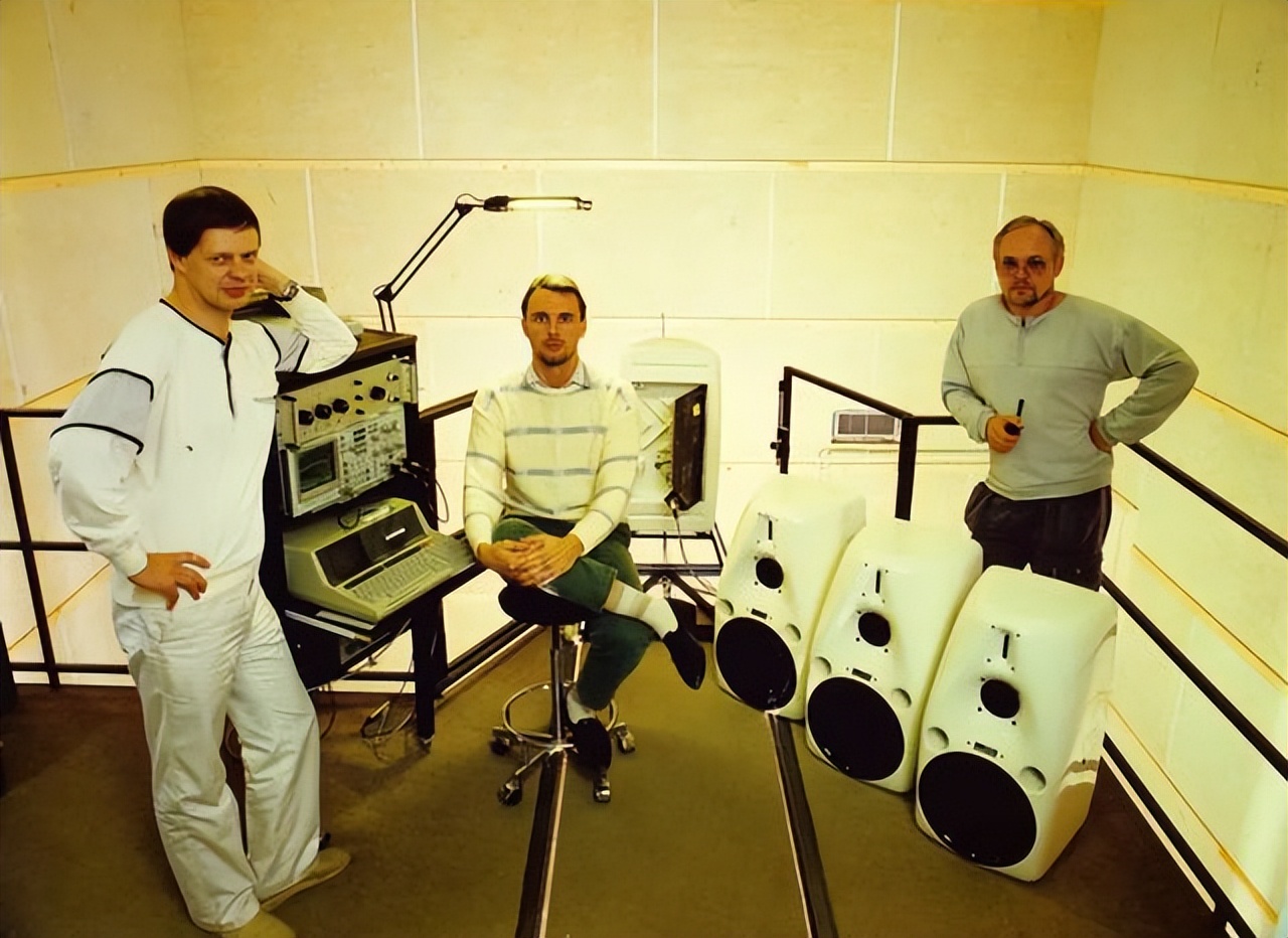 世界顶级音响品牌-芬兰GENELEC（真力）