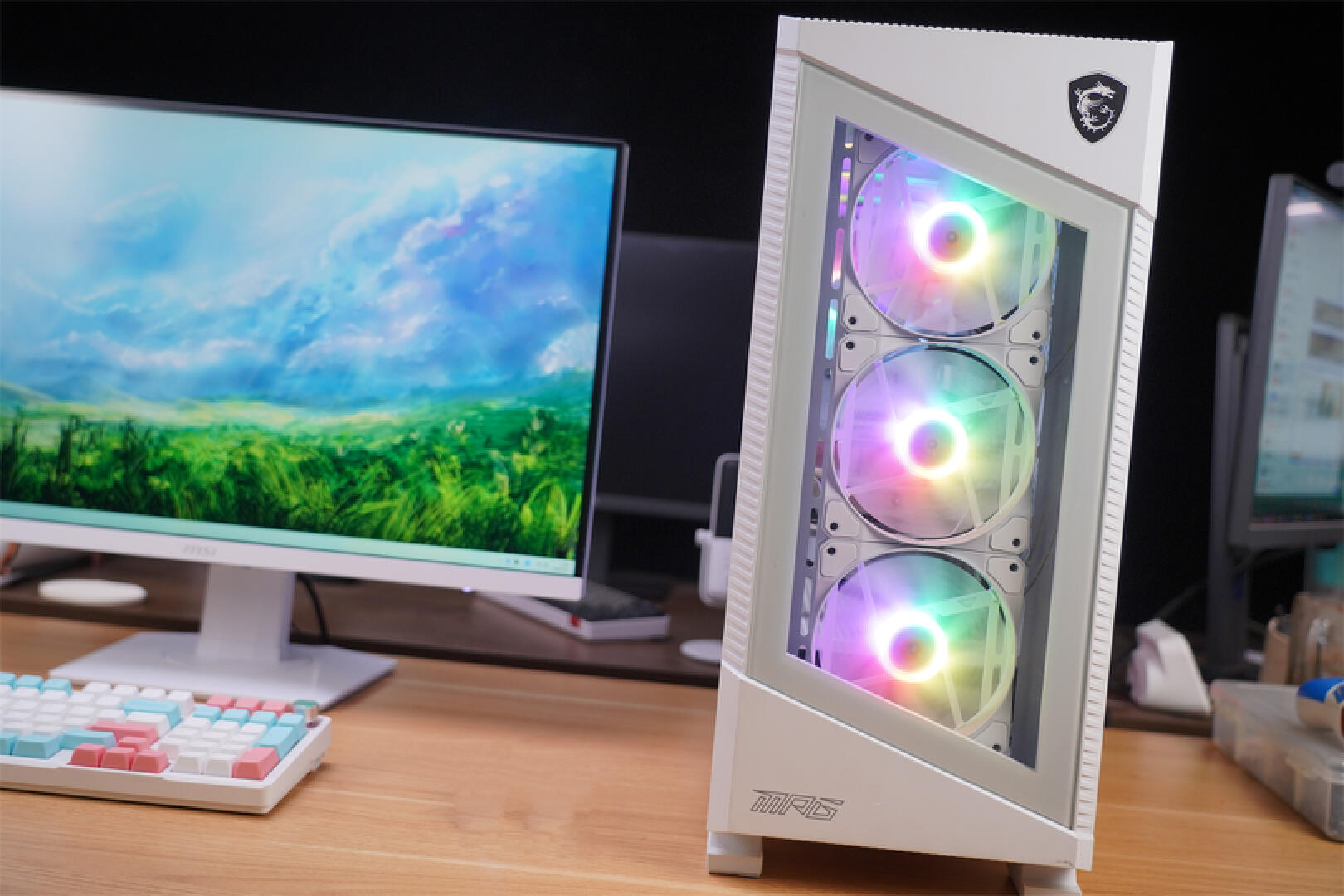 雷柏vt9鼠标,性价比高的轻量化鼠标