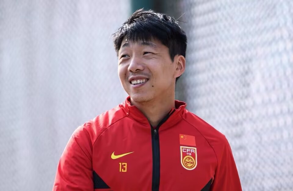 董路真懂球吗？被他夸过的球员全部被抓，称金敬道是中国坎特