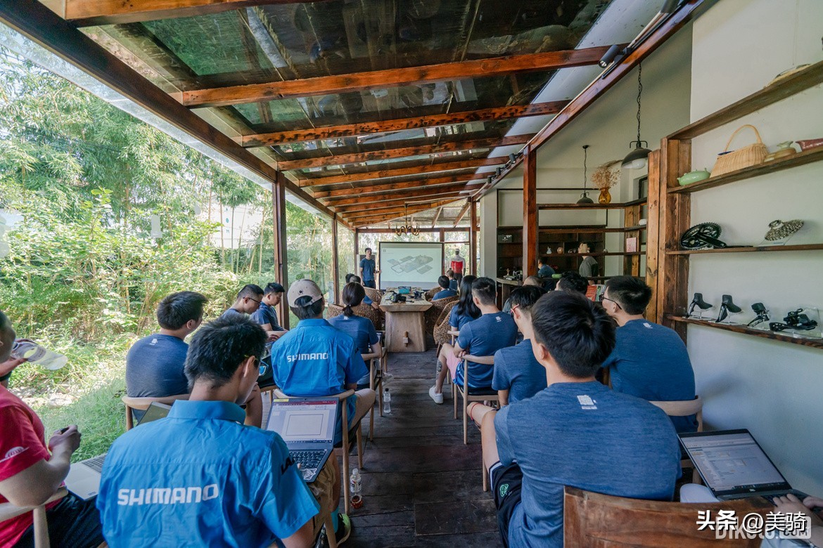 迪卡侬最新款公路车,不止于尔迪卡侬公路车新品发布会