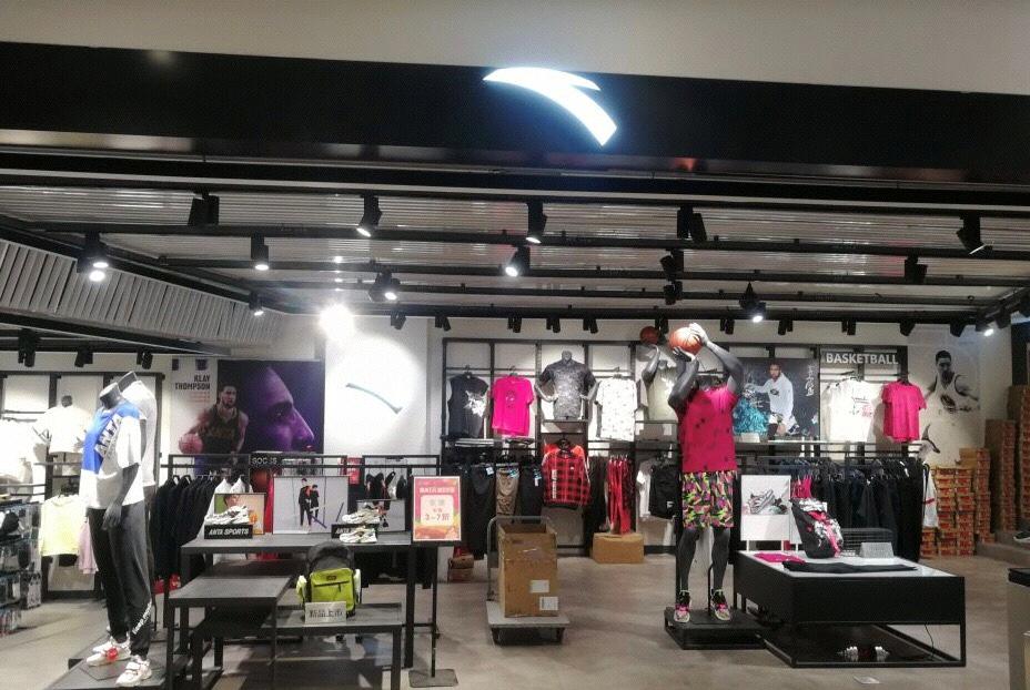 阿迪耐克品牌之争,阿迪耐克之争