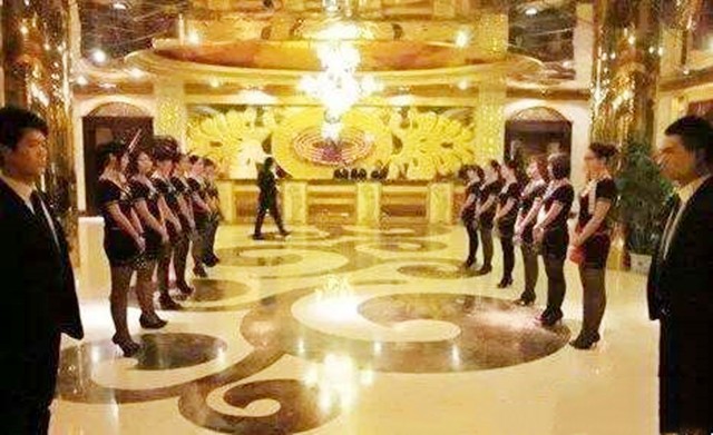 郑州皇家一号涉案警察,郑州皇家一号覆灭记片段