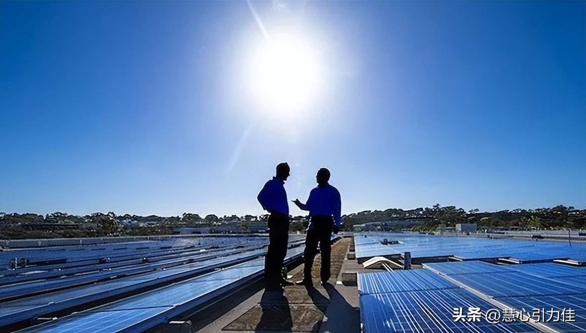 一吨砂子从3万涨到40万！中国光伏被美国漫天要价，要被卡脖子?