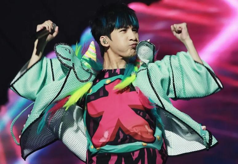 大鹏对大张伟说了什么话,为什么说大张伟清醒又童真