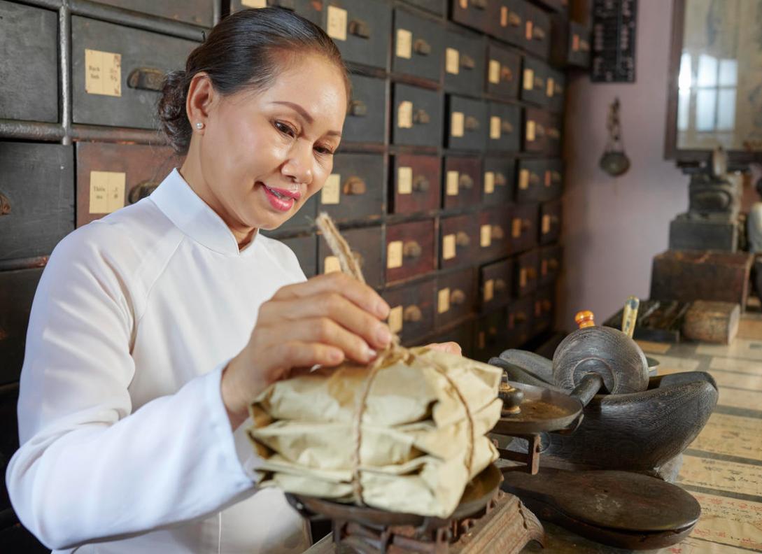 围绝经期综合征中医辨证心肾不交,绝经期肾阴阳两虚中医辨证