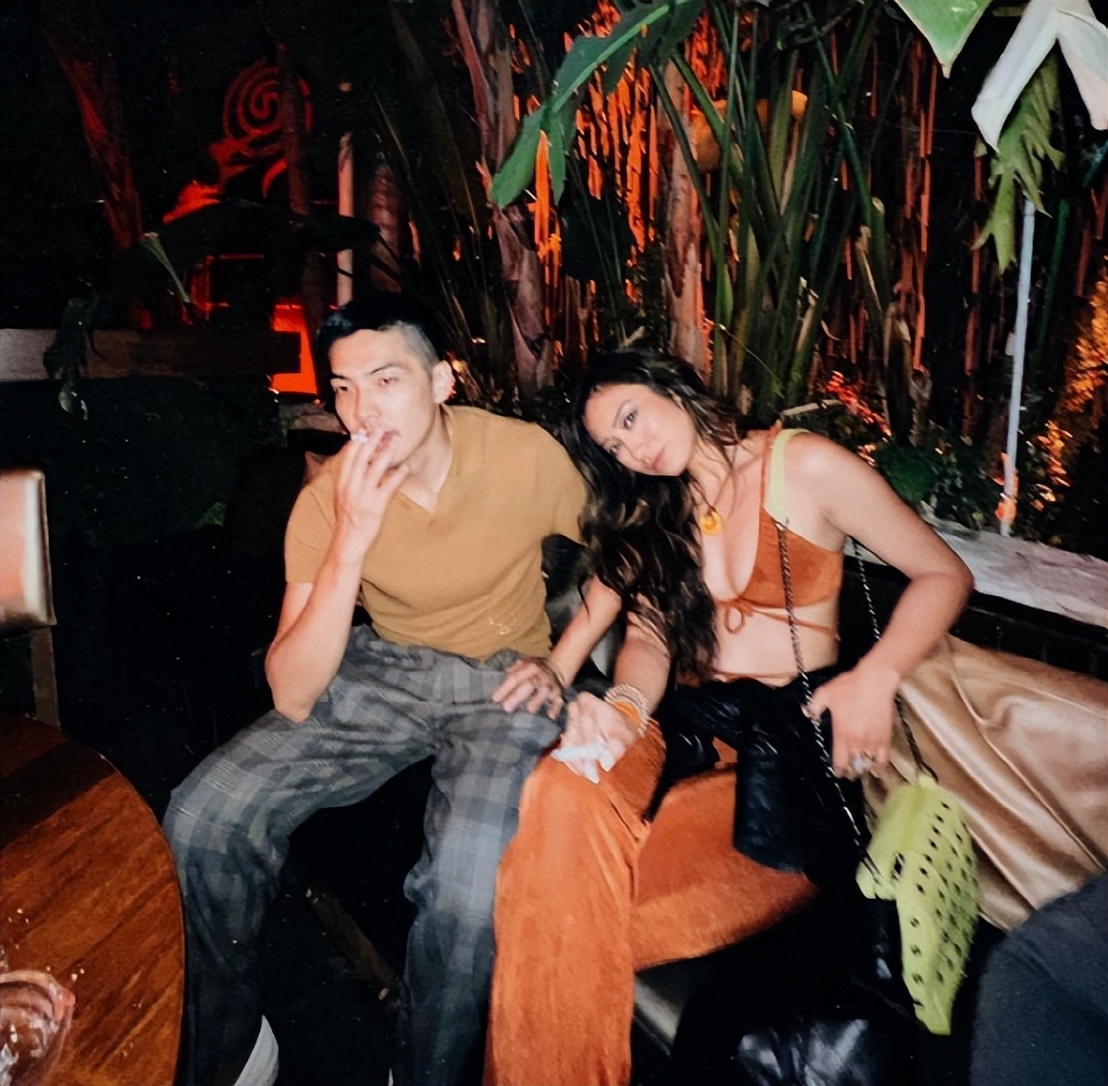 苗乔伟和他女儿的视频,苗侨伟有几个女儿