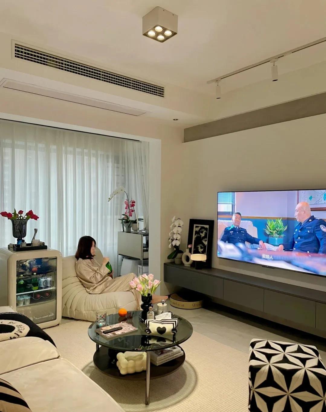 广东夫妇拒绝过度装修，把101平米新房装修得太漂亮，堪称教科书