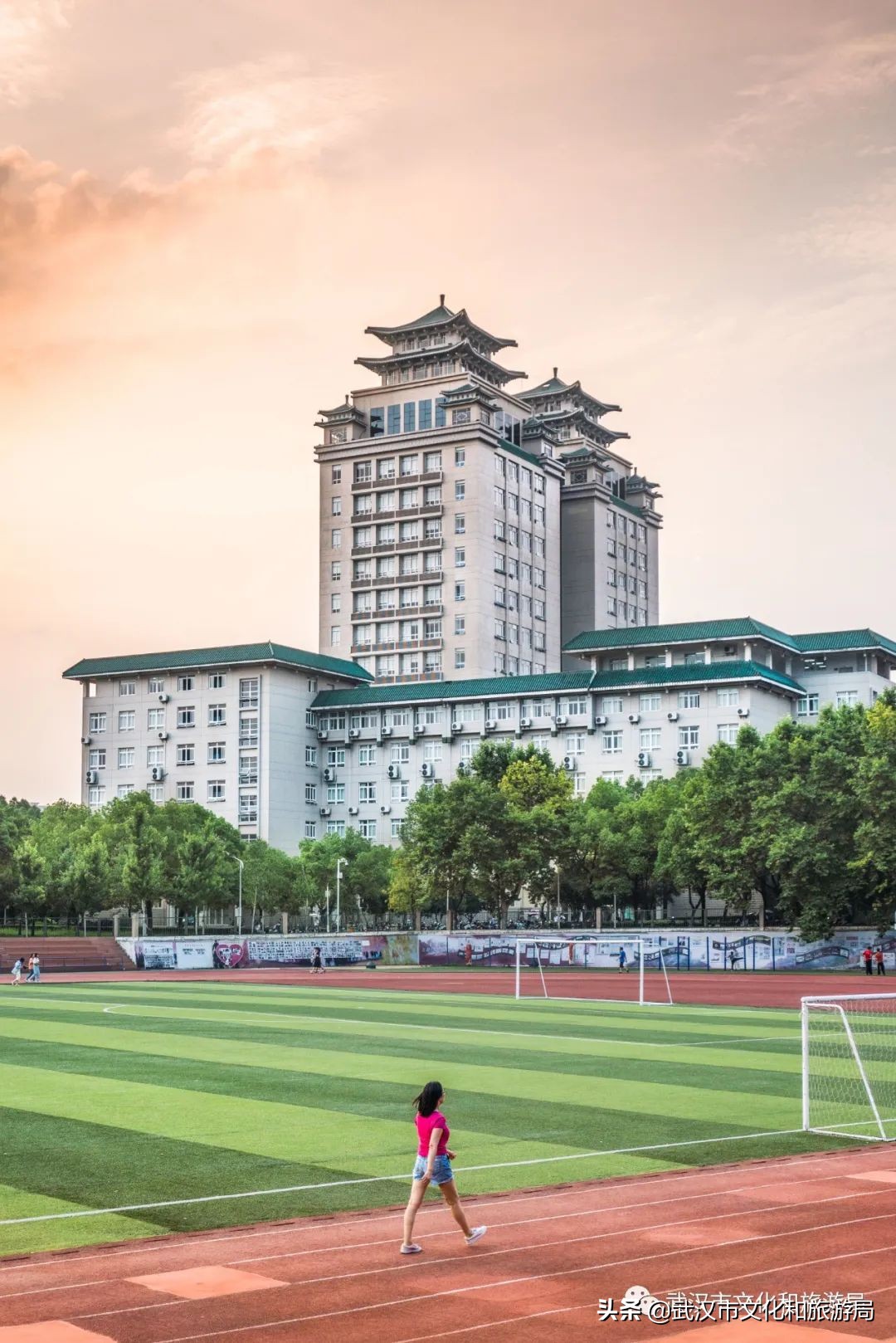 大江大湖千湖大武汉,大江大湖大武汉浩浩荡荡