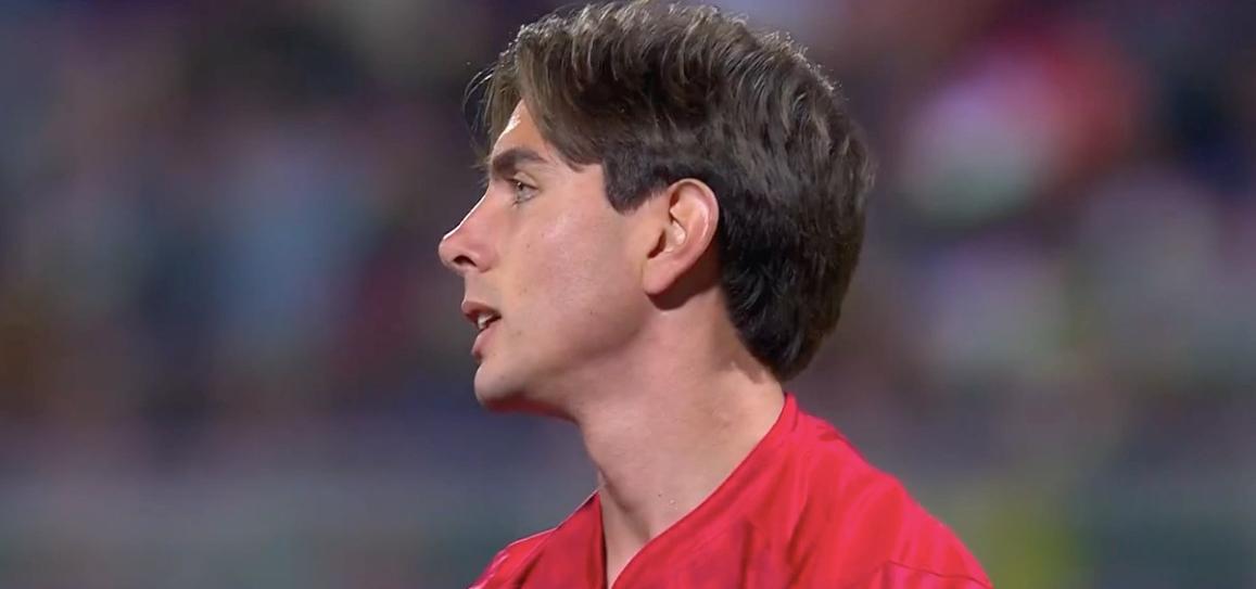 2-0！意大利赢得多难看？下半场被狼狈*攻围**51万人口小国射门9次