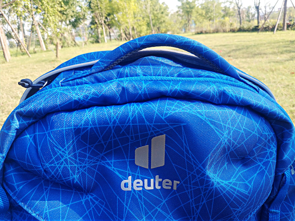 保护脊柱,健康成长:多特(Deuter)Ypsilon优习护脊中学生书包