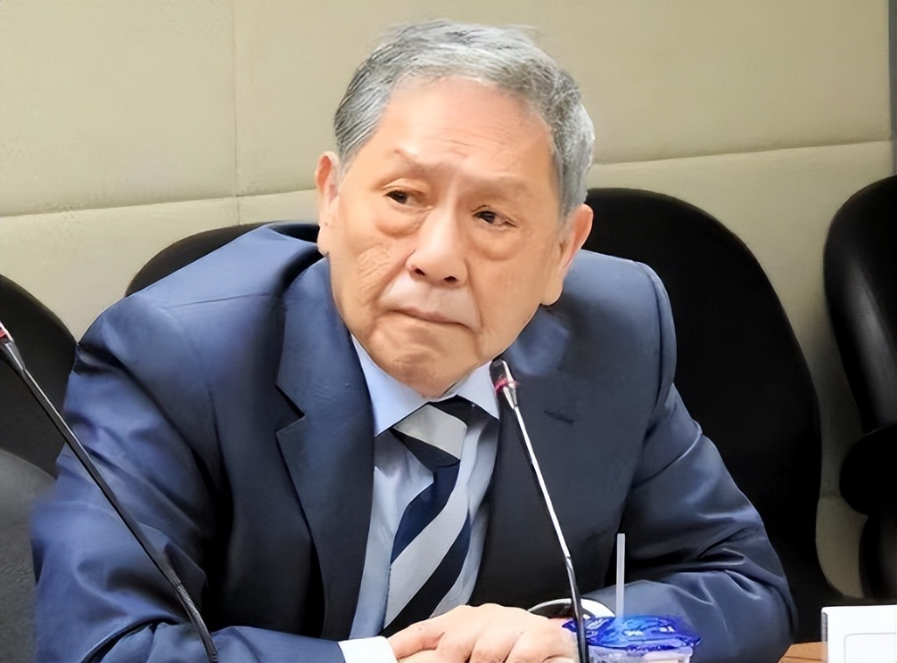 7月7日：向台湾驻军后，台岛有钱人开始变现，解放军有收台征兆