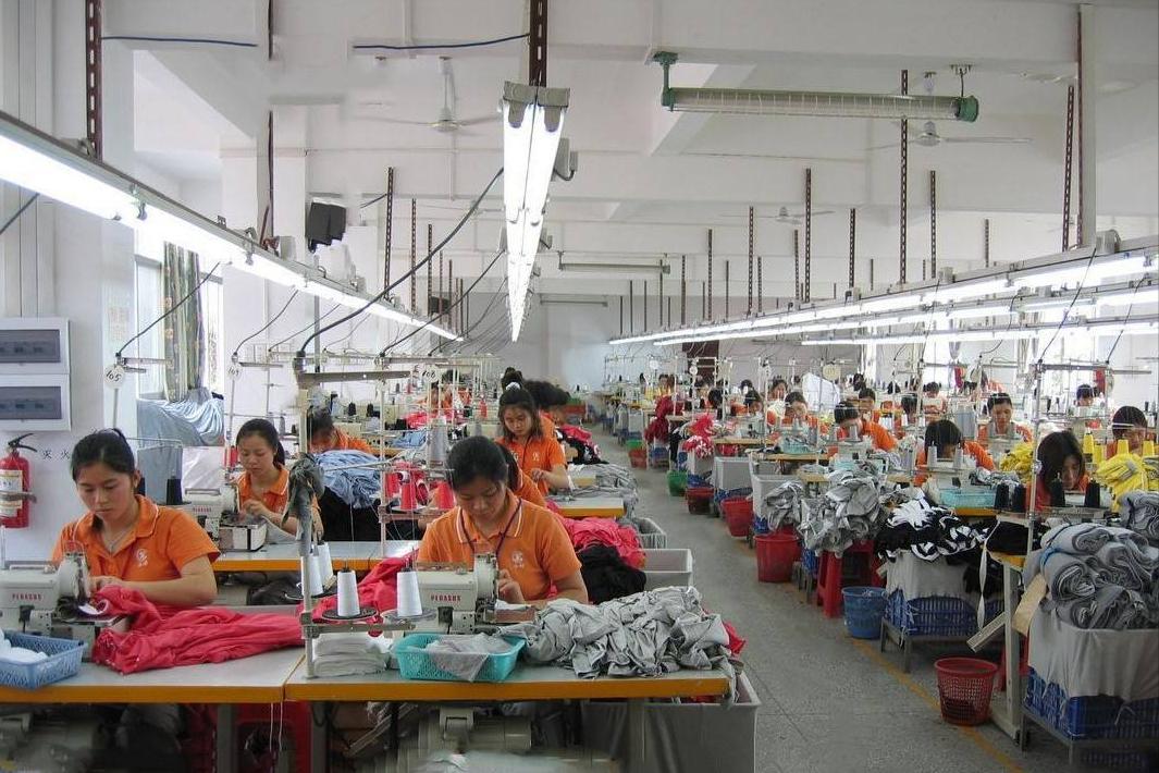 什么牌子衣服假货比较多,8大品牌服装假货