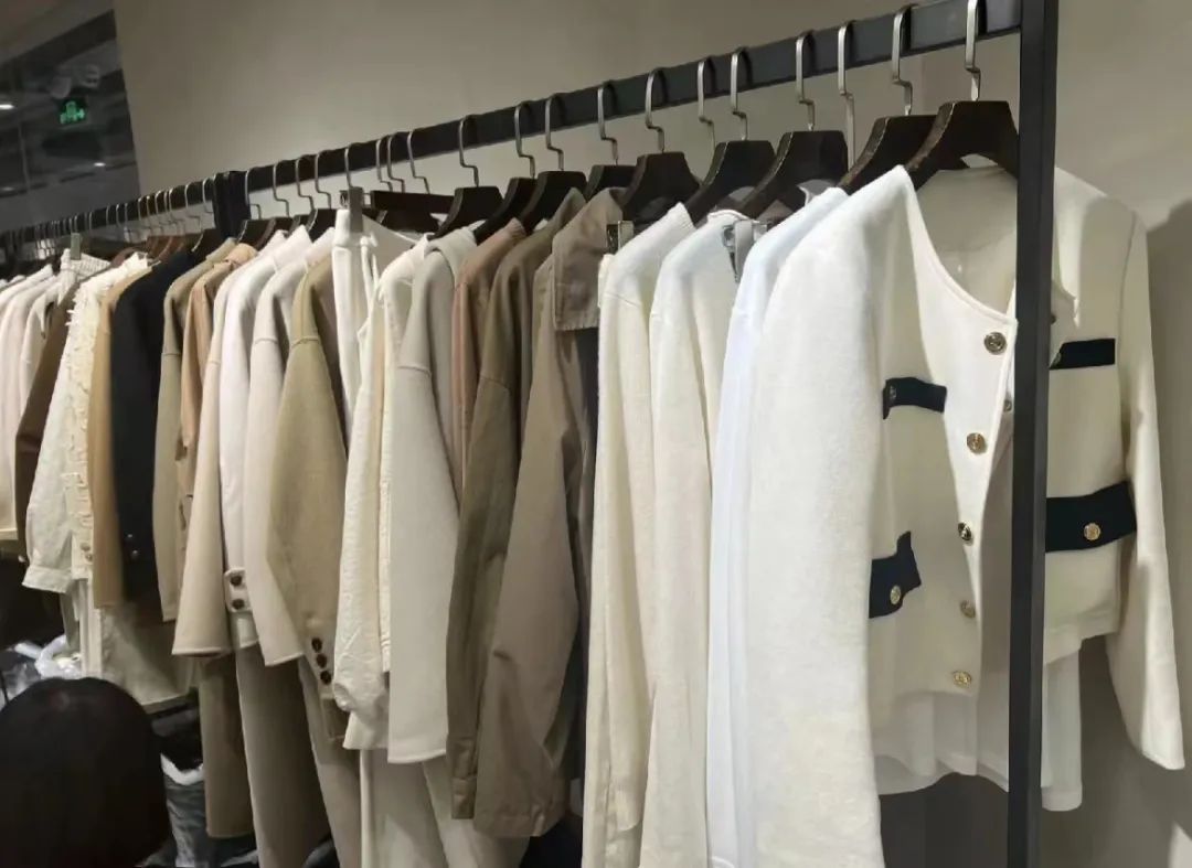 京东正在出库退货运费能退回来吗,京东七天无理由退货产品流入闲鱼