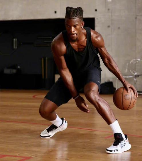 李宁韦德10最好看配色,李宁jb1代黑白配色发售时间