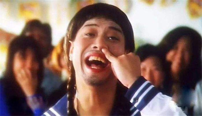 一个年轻的时候的星爷,星爷留给一代人的回忆