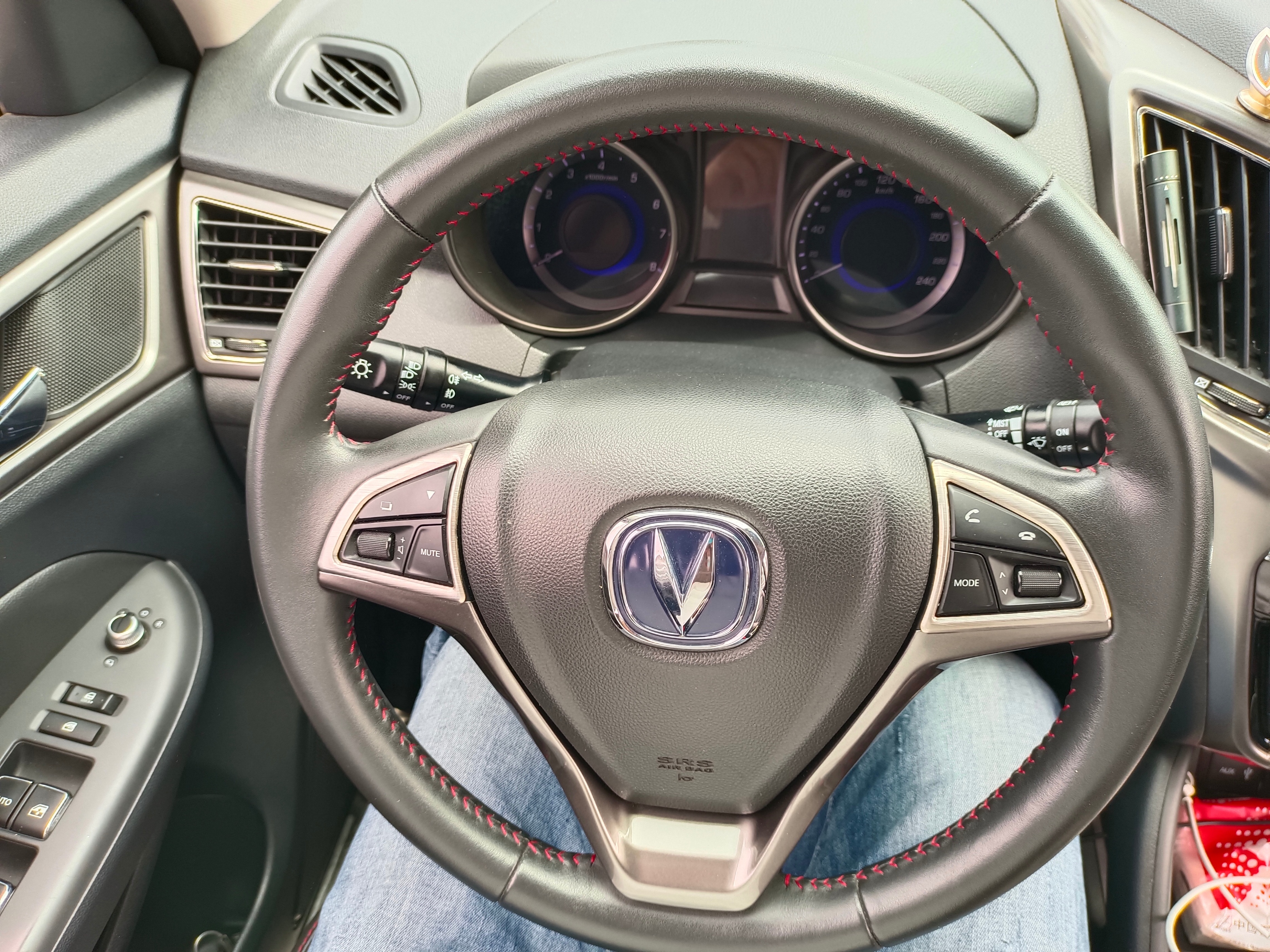 18款长安cs75怎么样优缺点,2017款1.5t长安cs75配置讲解