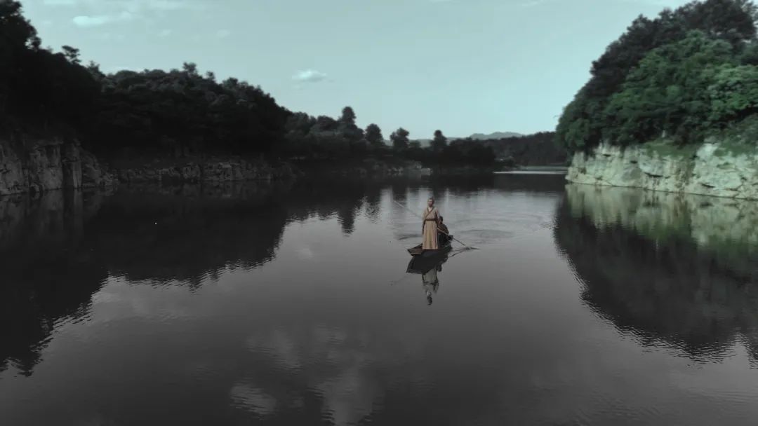 我住长江头君住长江尾什么意思,我住长江头君住长江尾类似的古诗