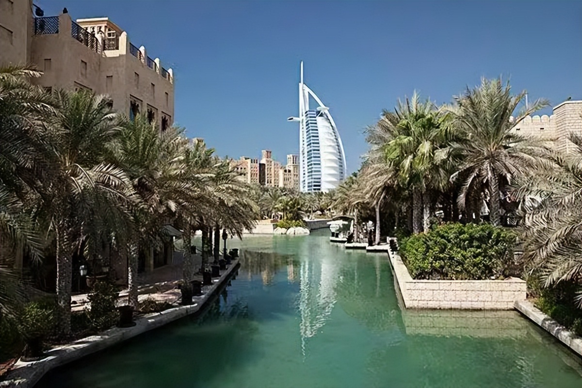 沙漠之城迪拜旅行,波斯湾沙漠之城迪拜