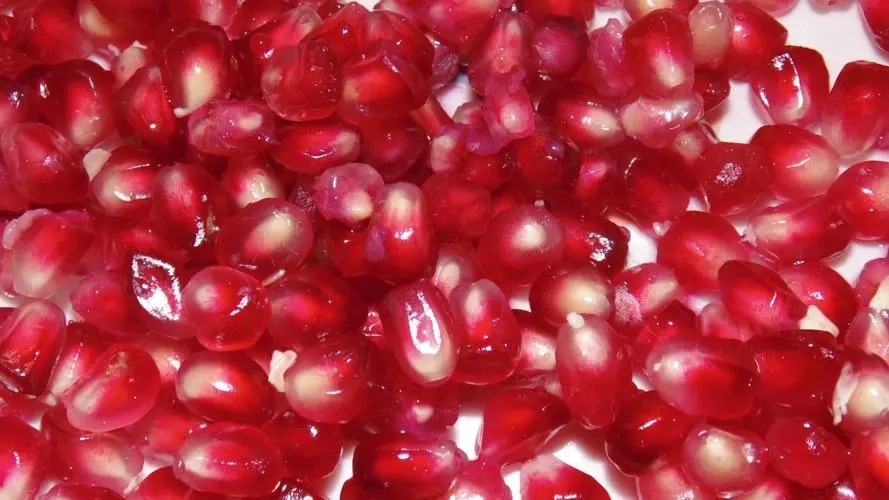 冷知识男士吃菠萝和石榴,冷知识女人吃石榴