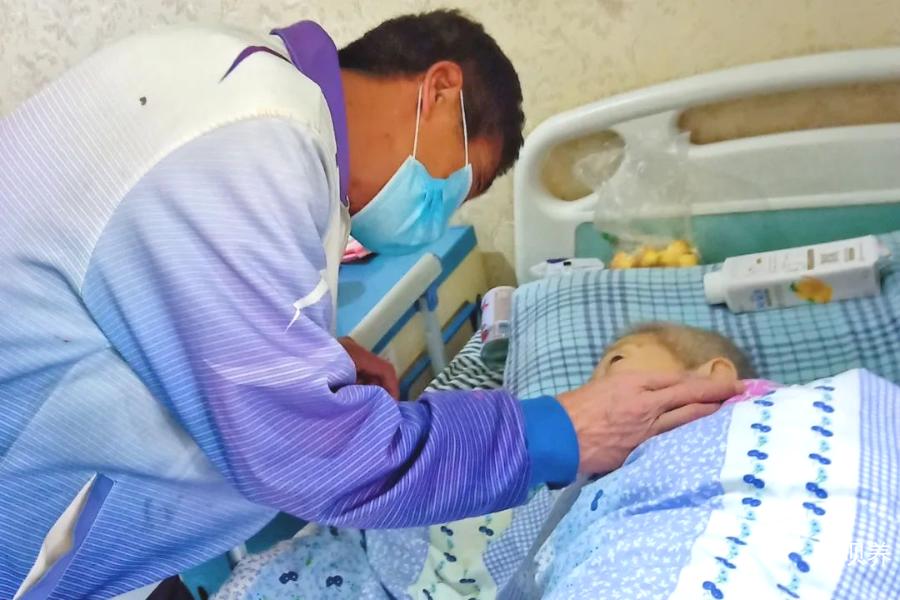 36岁的我去做护工丢人吗,35岁做男护工丢人吗