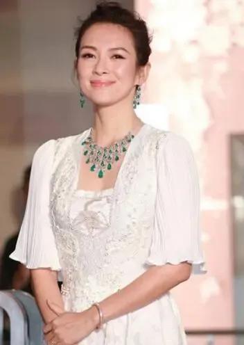 国际巨星章子怡,章子怡3000万的戒指