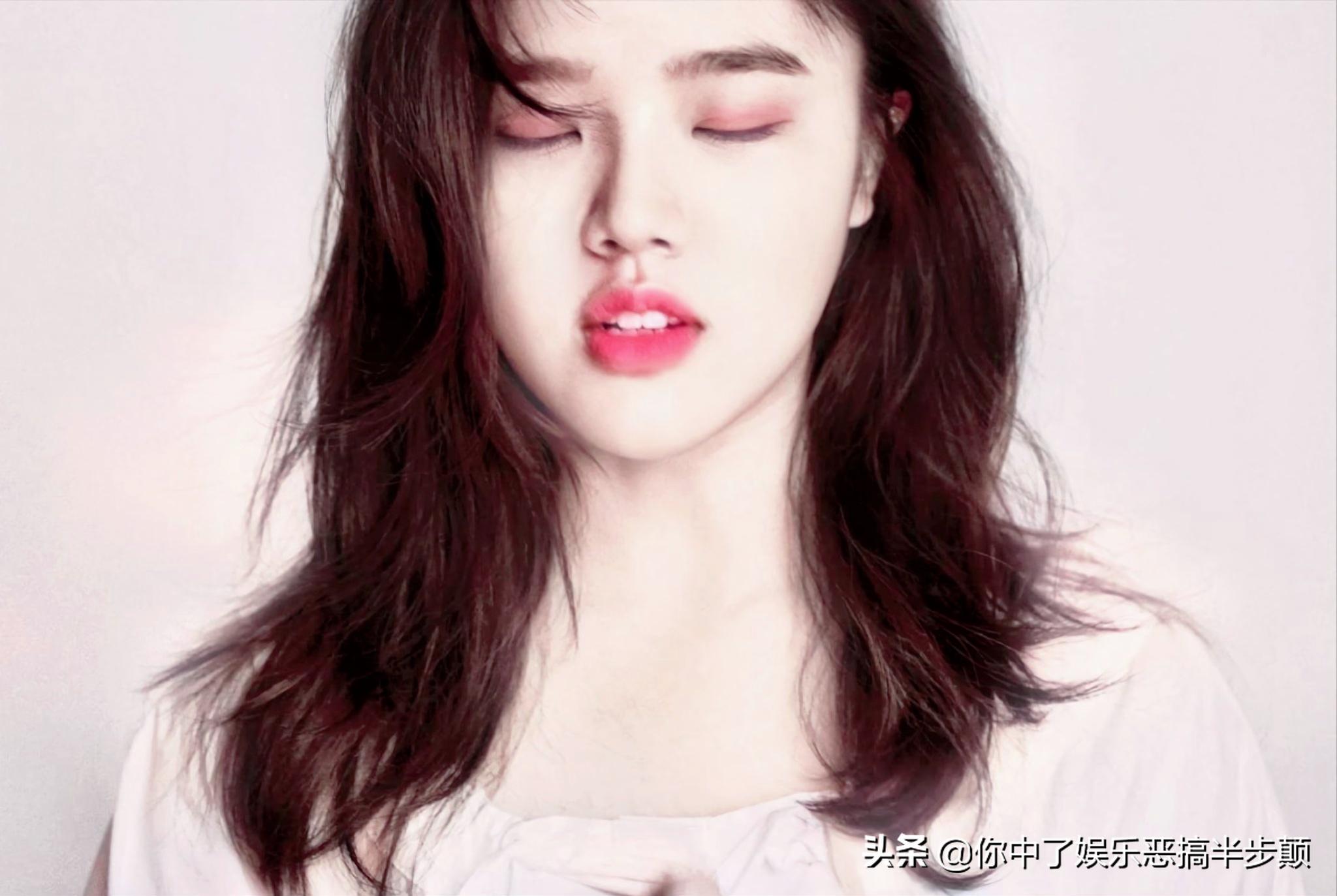 韩国演员金香起与男演员互动,韩国00后女星金香奇