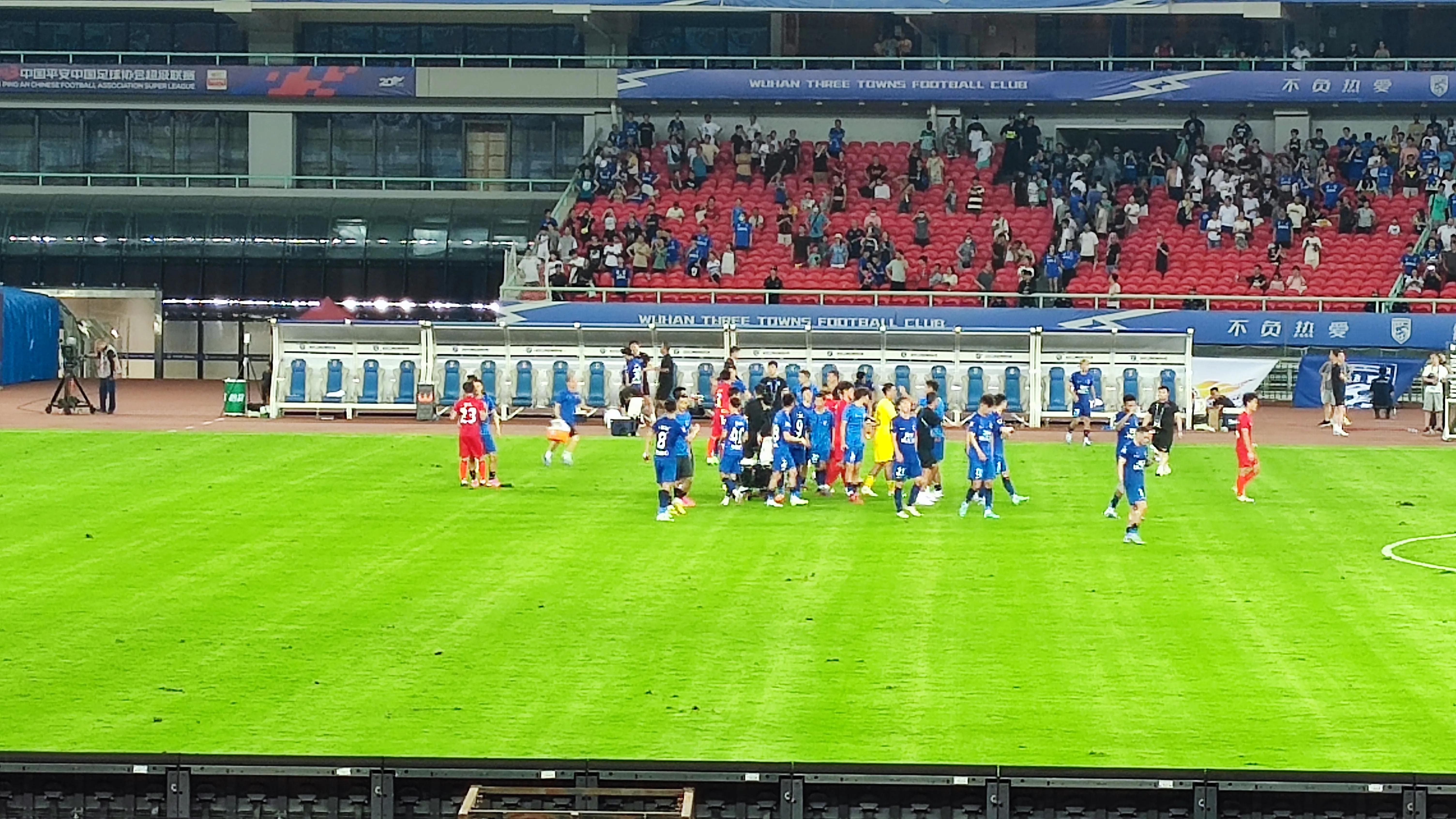 武汉三镇主场现场观赛,武汉三镇比赛回放