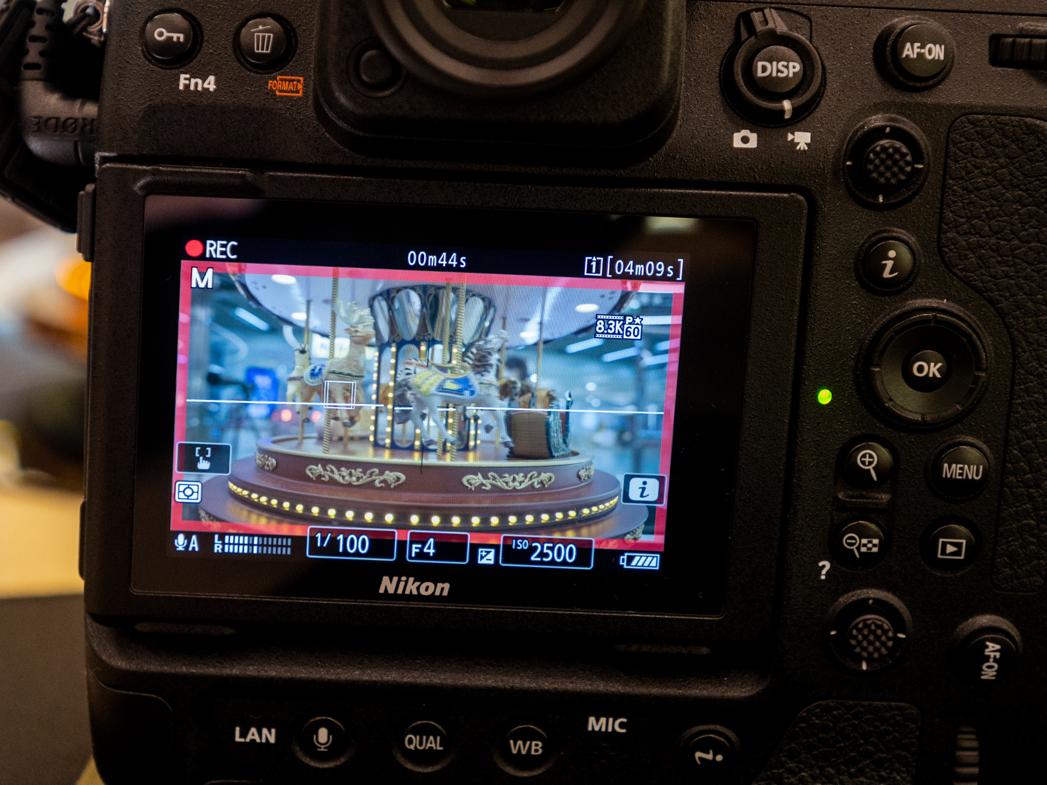 单反存储卡选品牌,单反相机cf卡和sd卡区别