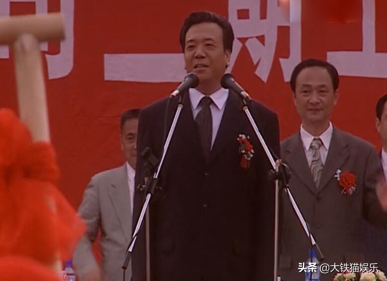 拿什么拯救你我的爱人一共拍几版,拿什么拯救你我的爱人哪年拍的