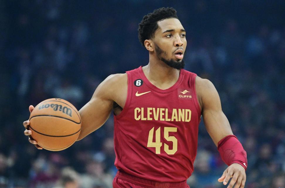 第13顺位德文布克科比,科比三节62分和布克