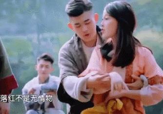 娱乐圈被欺骗的女星,娱乐圈中被骗得最惨的女明星