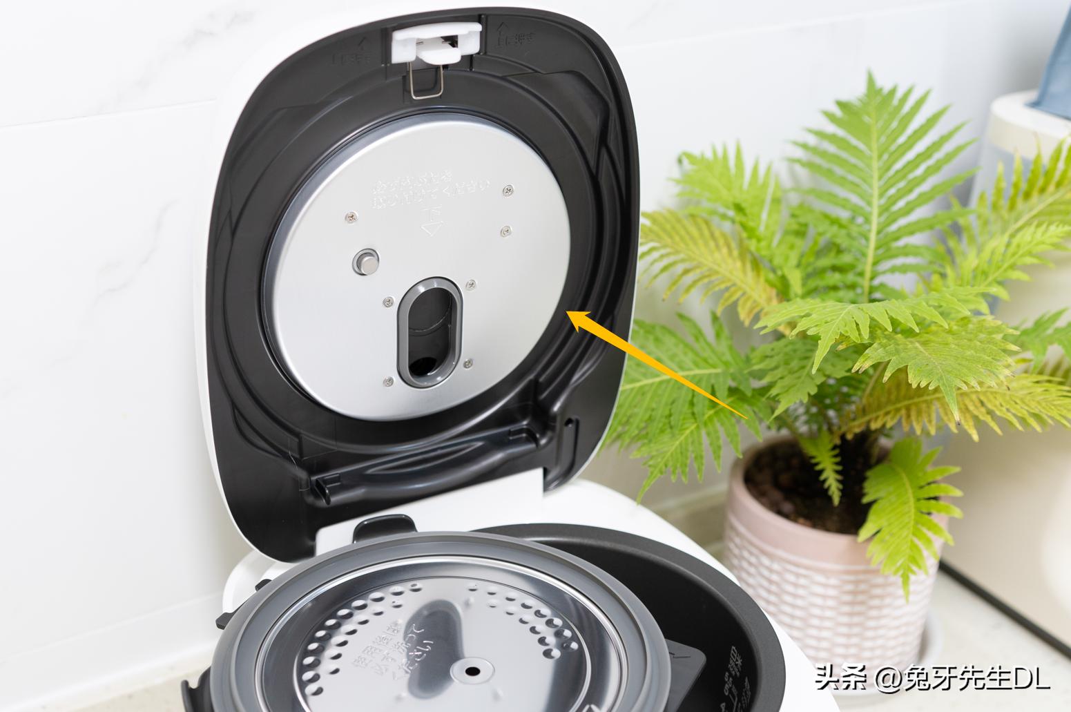 东芝电饭煲rc-10,东芝RC-10LTC电饭煲