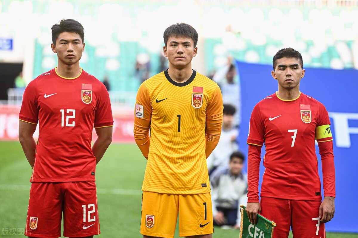 晚上20点！央视拒绝直播国青，出线生死战遭无视，球迷骂声一片