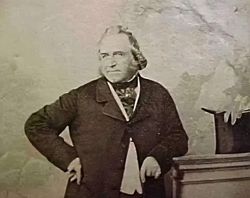 工薪家庭的孩子要不要留学,现在建筑学还有必要学吗