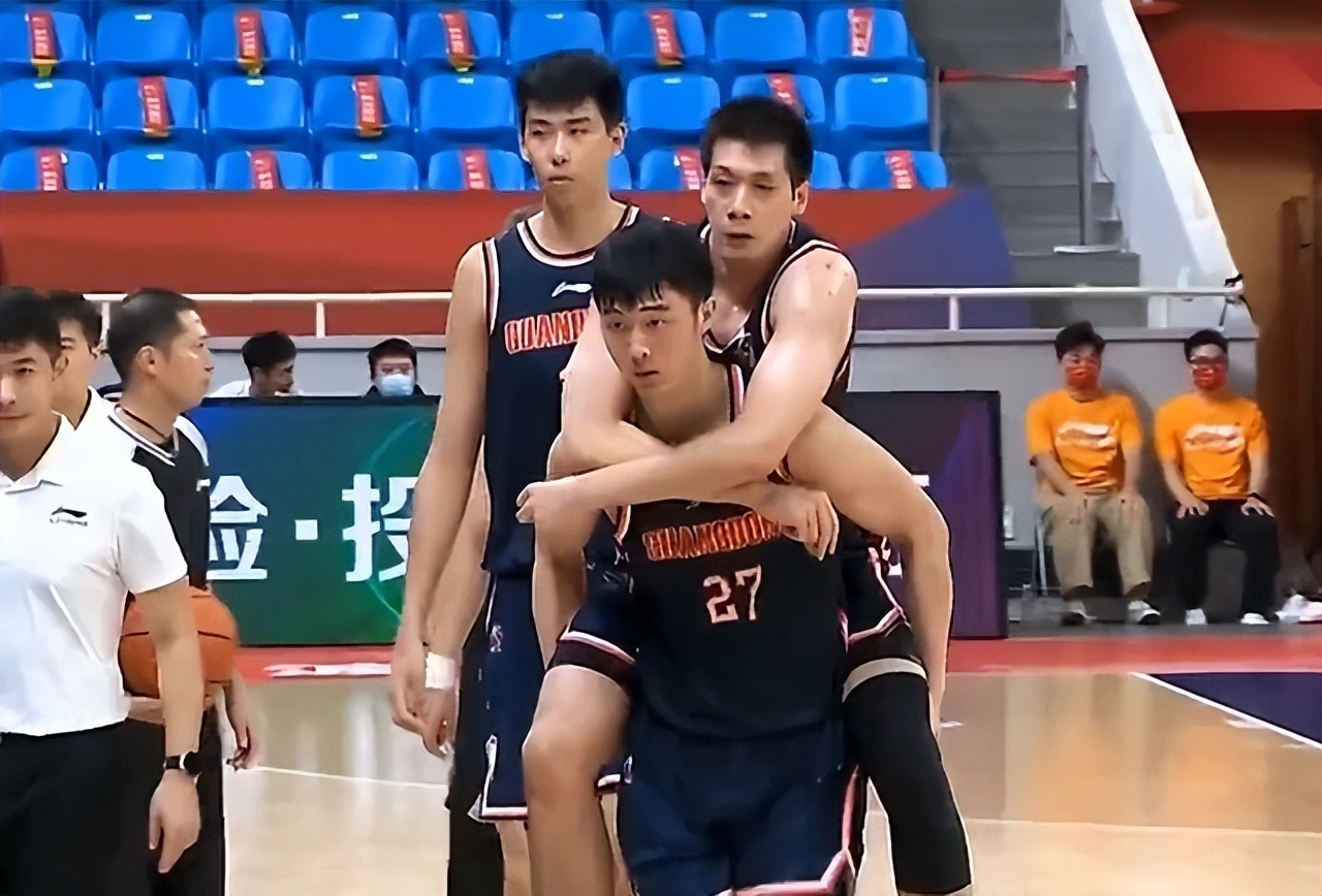 广东宏远2019总决赛徐杰,广东宏远杜锋给徐杰的战术