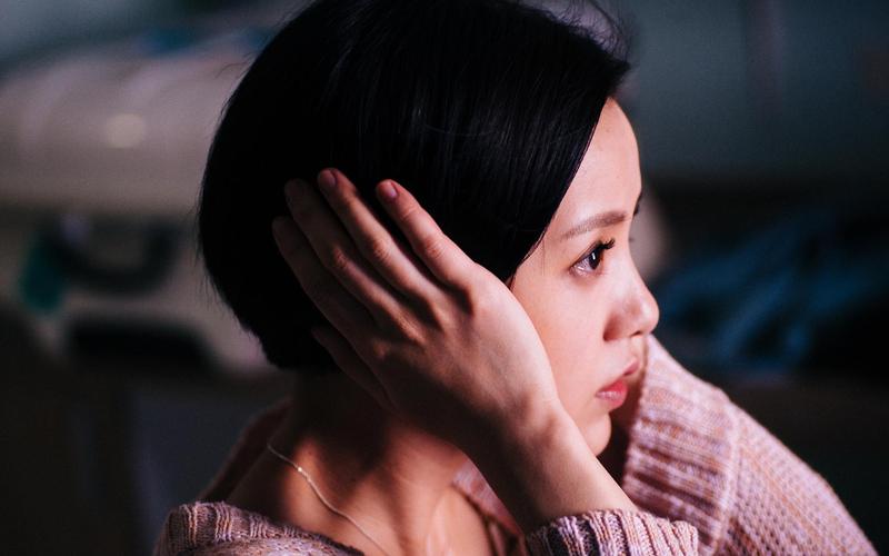 处女的第一次一定会出血？这层膜有啥用？别被男人“*脑洗**”了