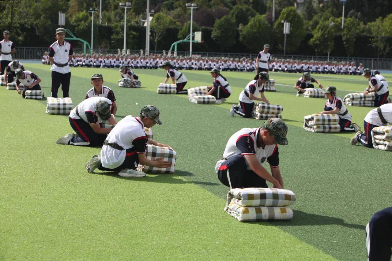 虎虎生威向未来展板,虎虎生威开新局凝心聚力向未来