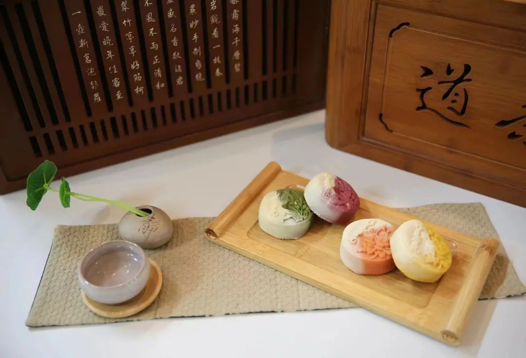 上海高校月饼新鲜出炉,上海哪个大学月饼最好吃