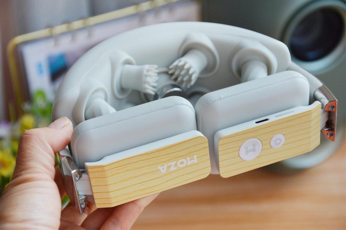 新款家用便携式充电颈椎按摩仪 (moza全颈椎按摩仪测评)