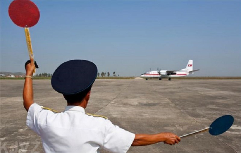 朝鲜唯一的国际机场：不能拍照，麻雀虽小五脏俱全，虎骨酒9美元