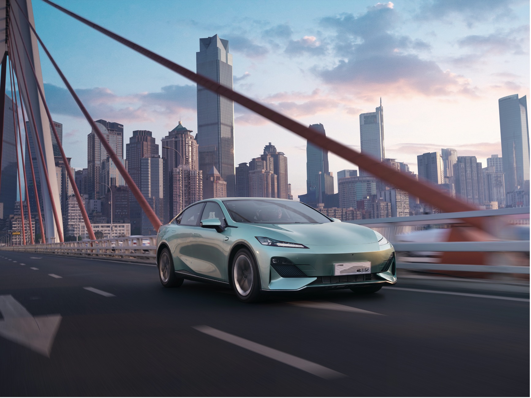 长安深蓝c385什么时候上市,ceo亲自测试防弹玻璃