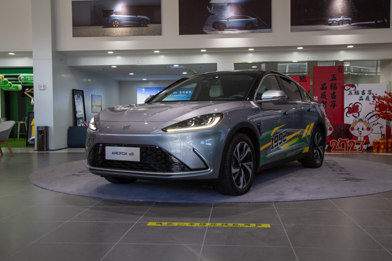 最便宜极狐阿尔法s推荐款,极狐阿尔法s黑色hi版