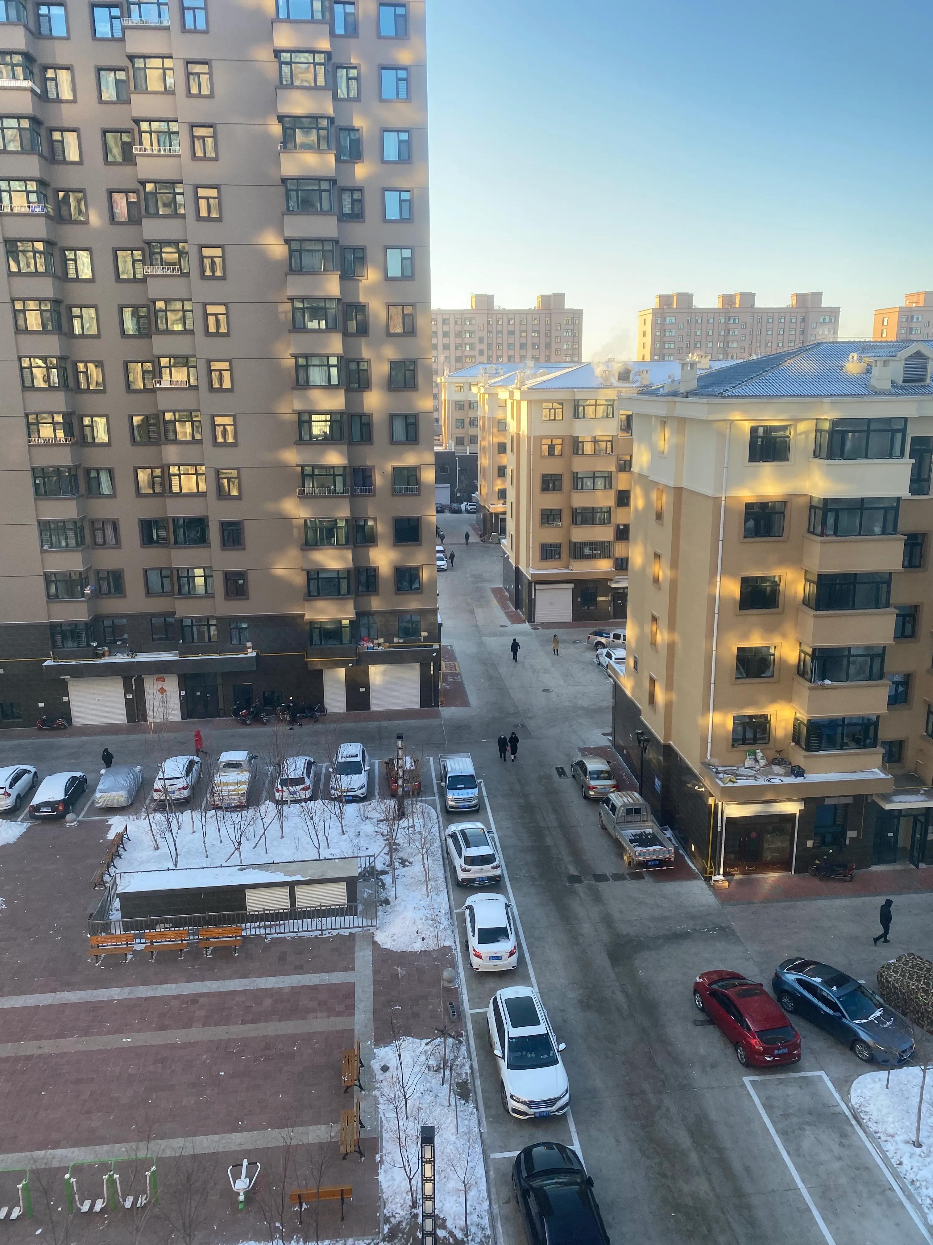 东北小县城的生活状态,东北八线小县城的生活